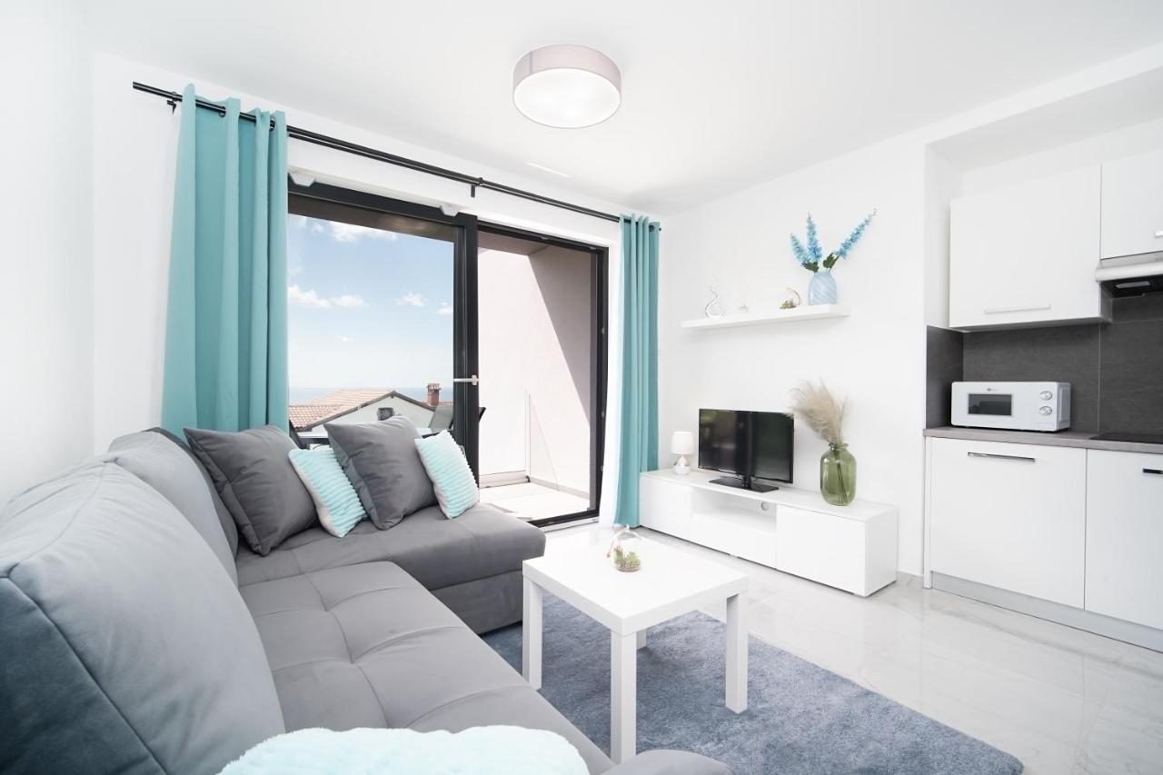 Villa Apartments Lela ラバック エクステリア 写真